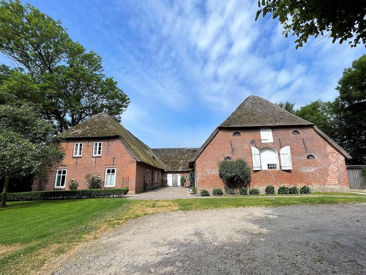 Hof Döttgebüll / Emily